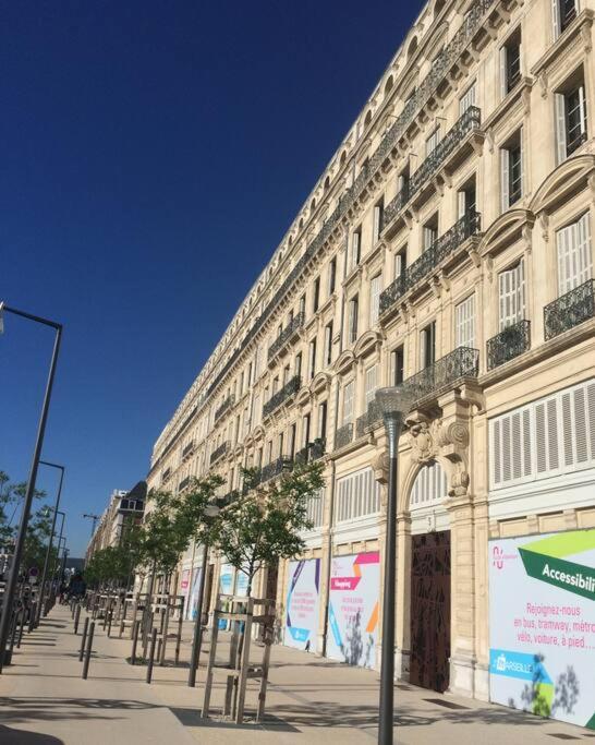 Proche Panier, Appartement Cosy Vue Mer Marseille Luaran gambar